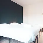 Hébergement de vacances L'unique- Maison De Famille En Plein Centre-ville *