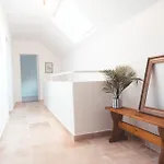 Hébergement de vacances L'unique- Maison De Famille En Plein Centre-ville *