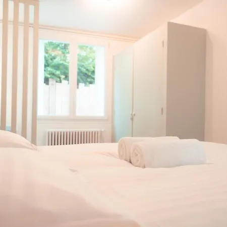 Casa de Férias L'unique- Maison De Famille En Plein Centre-ville Tours