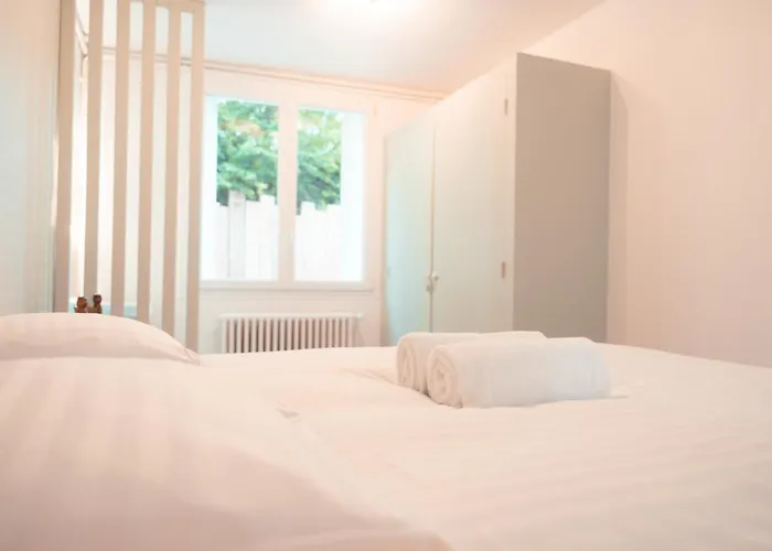 Hébergement de vacances L'unique- Maison De Famille En Plein Centre-ville Tours